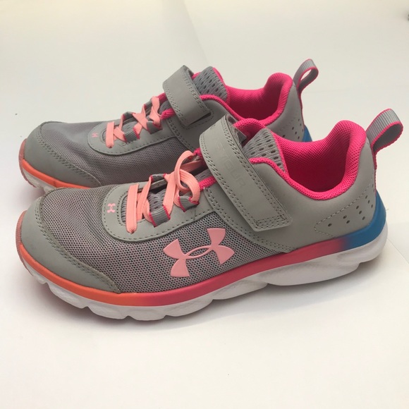 Under Armour Other - Under Armour Girls Assert 8 Sneaker
